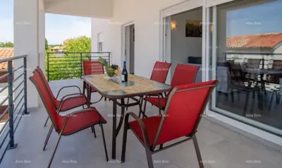 Sale of a duplex apartment with a large garden and garage, Ližnjan! - 10