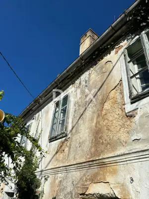 Kuće 220 m², Križišće - tri kuće za adaptaciju - 19