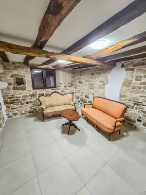 House 120 m² in Buje, near Grožnjan - 12