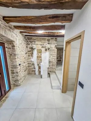 House 120 m² in Buje, near Grožnjan - 7