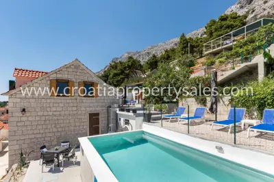 Kuća, Omiš, 250 m², 775 000 € - 2