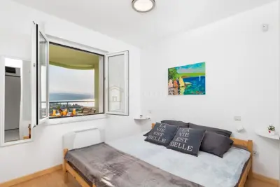 Opatija, prekrasan 1S+DB, parking, terasa - 8