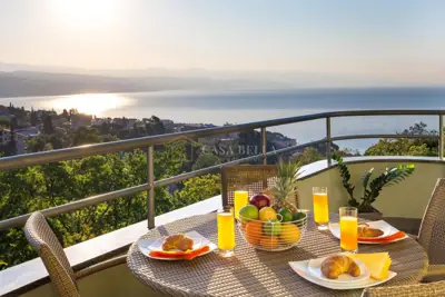 Opatija, prekrasan 1S+DB, parking, terasa