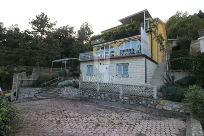 Kuća 554 m², Plomin - blizu mora i pogled na more - 2