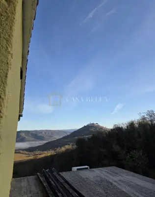Motovun – kuća na mirnoj lokaciji s očaravajućim pogledom, 200 m² na o - 4