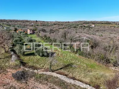 Peruški, Peruški, 3.198,00 m², 250.000,00 EUR - 4