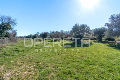 Peruški, Peruški, 3.198,00 m², 250.000,00 EUR - 9