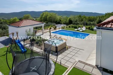 Haus, Zadar, 120 m², 700 000 € - 3