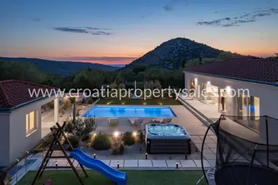 Haus, Zadar, 120 m², 700 000 € - 11