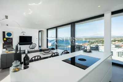 Krk, Malinska - luxuriöses Penthouse in Rovi, Pool, Aufzug und Meerblick - 12