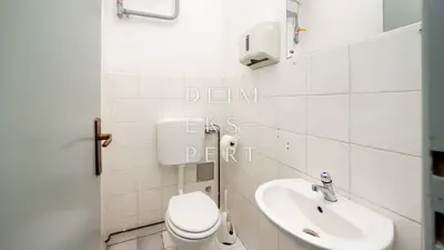 Gewerbeimmobilie zum Kauf in Trešnjevka, 110 m² - 5