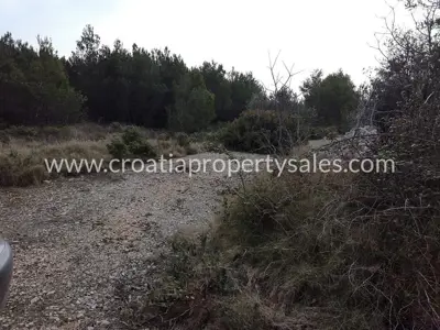 Landwirtschaftsfläche 55.827 m², Insel Brač, in Meeresnähe - 8