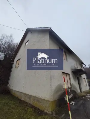 Haus 111 m², Gerovo - Garten und Weide