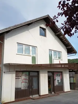 Poslovno- stambeni prostor, 220 m², Marija Bistrica, blizina centra
