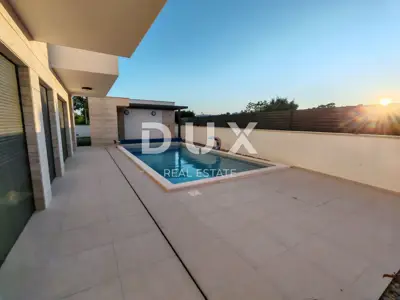 Doppelvilla 227,5 m², Zaton - beheizter Pool und Sauna - 5