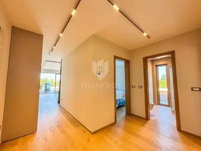 Apartment for sale in Novigrad, 111 m² - 19