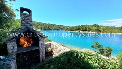 Kuća 115 m², Šolta - prvi red do mora - 12