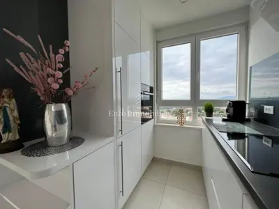 Maisonette-Wohnung oberhalb des Zentrums von Makarska mit atemberaubendem Panoramablick - 17