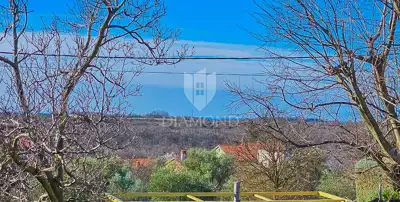 Kuća 153 m², Kaštel - bazen i velika okućnica - 3