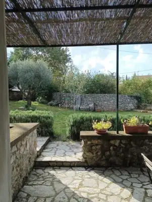 Kamena kuća 100 m², Malinska - bazen i okućnica - 6