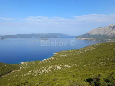 Poluotok Pelješac, 158.515 m², Blick auf den Pelješki kanal
