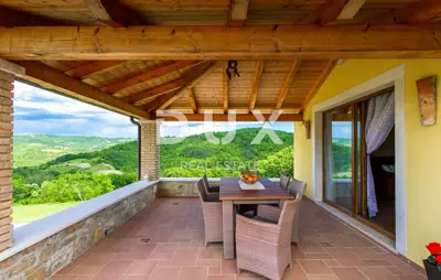 House 300 m², Motovun - pool and summer kitchen - 14