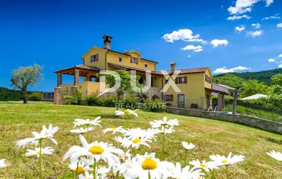 House 300 m², Motovun - pool and summer kitchen - 3