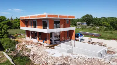 Haus in Kanfanar, modern mit Pool und Terrasse - 5