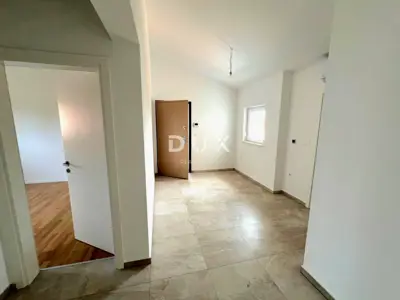 Apartment 94.9 m², Fažana - 2 bedrooms and covered terrace - 11