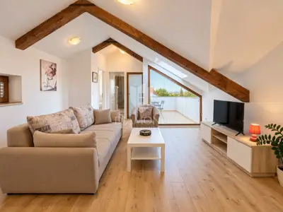 Umag, Wohnung im Herzen der Stadt!
