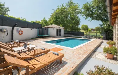 Haus 100 m², Žminj - Pool und Grundstück 785 m² - 4