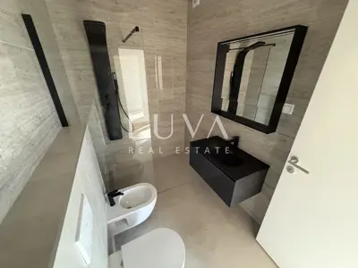 Wohnung 79,8 m², Perjavica - 3 Zimmer, Balkon und Blick auf die Stadt - 11