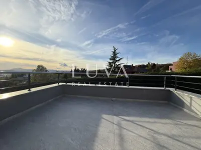 Wohnung 79,8 m², Perjavica - 3 Zimmer, Balkon und Blick auf die Stadt - 2
