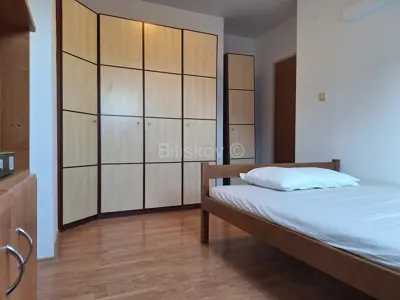 Zu verkaufen, Zagreb, Malešnica, Maisonettewohnung 135 m², Aufzug, Öffentlicher Parkplatz - 15