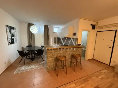 Apartment 41.4 m², Voltino - renovated and completely refurbished - 9
