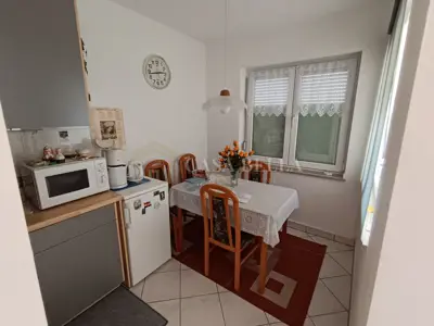 Stan u Selcima, pogled na more i garaža - 5