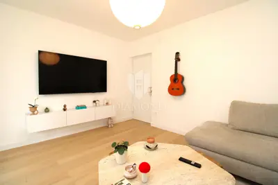 Stan 49 m², Donja Vežica - renoviran i namješten - 3