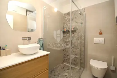 Stan 49 m², Donja Vežica - renoviran i namješten - 12