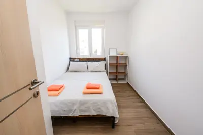 Kastel Stari novogradnja stan sa 2 spavace sobe i parking, Kratkorocan najam - 5