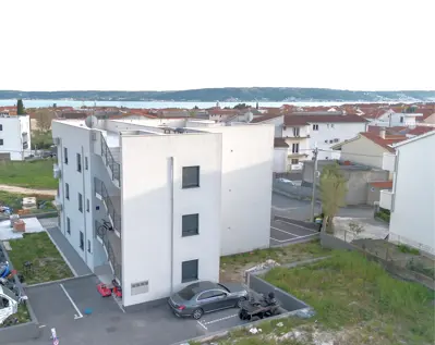 Kastel Stari novogradnja stan sa 2 spavace sobe i parking, Kratkorocan najam - 3