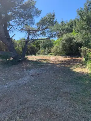 Zemljište 647 m², Ližnjan - rub naselja uz urbanizaciju