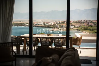 Rare Opportunity: Exclusive Villa with Pool on Pag - 6
