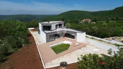 Villa 506 m², Labin okolica - privatnost i mir