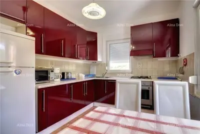 Apartmenthaus 290 m², Banjole - 150 m vom Meer - 18