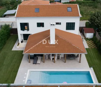 Vila 373 m², Murine - bazen i pogled na more - 8