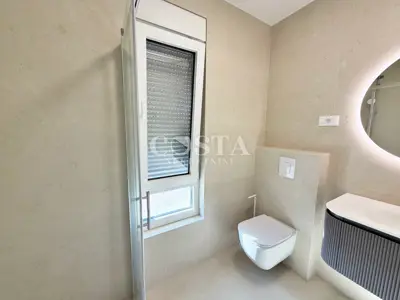 Stan 61 m², Višnjik, Zadar - novogradnja s liftom i garažom - 12