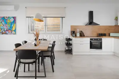 Haus 245 m², Pomer - Pool und zwei Wohneinheiten - 5
