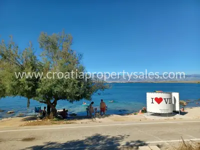 Kuća 238 m², Vir, prvi red do mora i 6 apartmana - 4