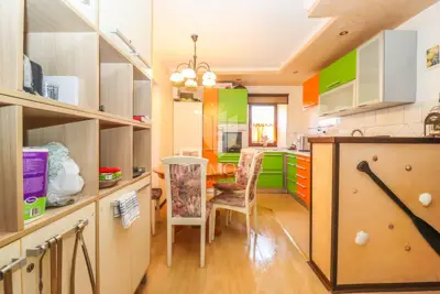 Kuća 140 m², Medulin - mirna lokacija i terasa - 9