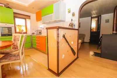 Kuća 140 m², Medulin - mirna lokacija i terasa - 10